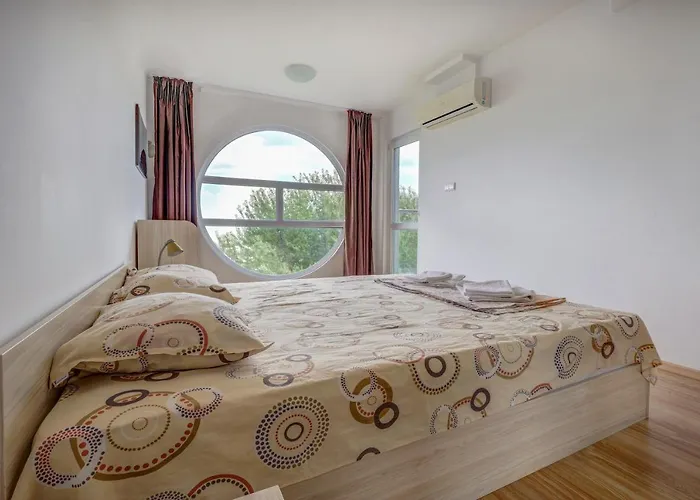 Saint George 1 バルチク