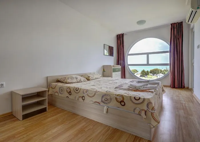 Saint George 1 アパートホテル