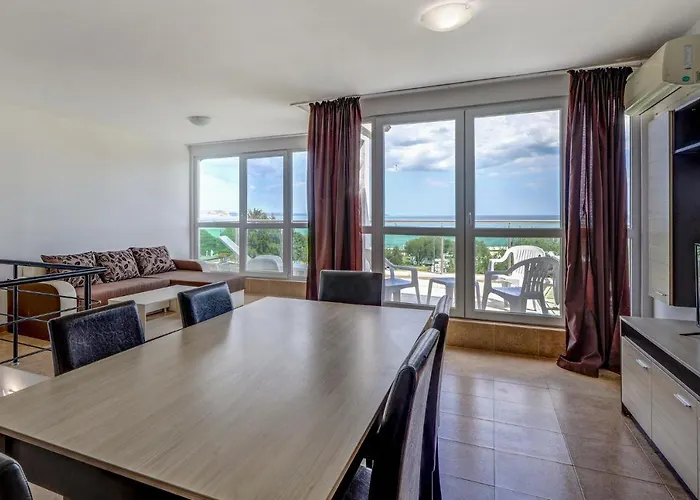 Saint George 1 アパートホテル