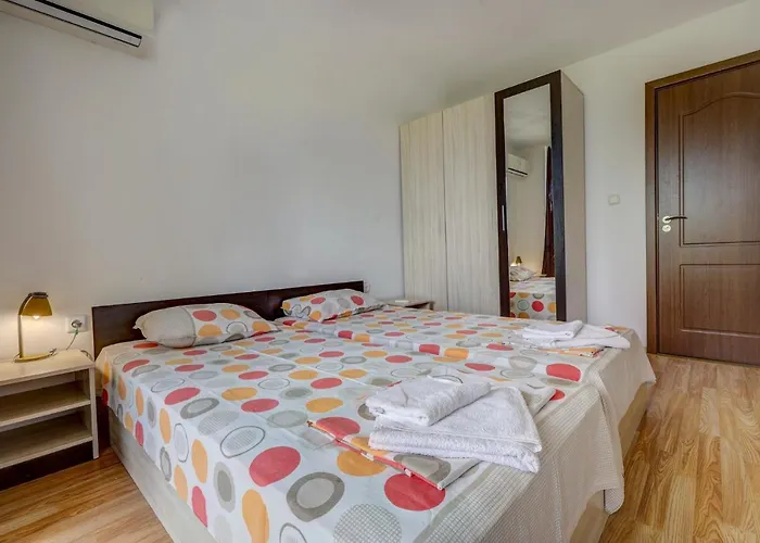 Aparthotel Saint George 1 *