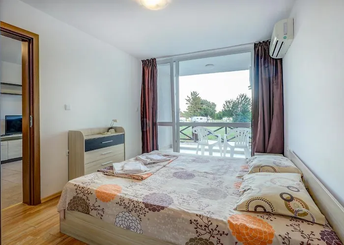 Aparthotel Saint George 1 *