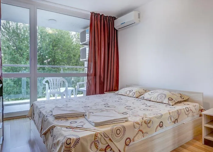 Saint George 1 Aparthotel Balchik