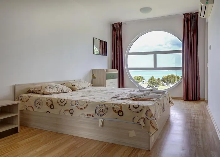 Aparthotel Saint George 1 Balchik